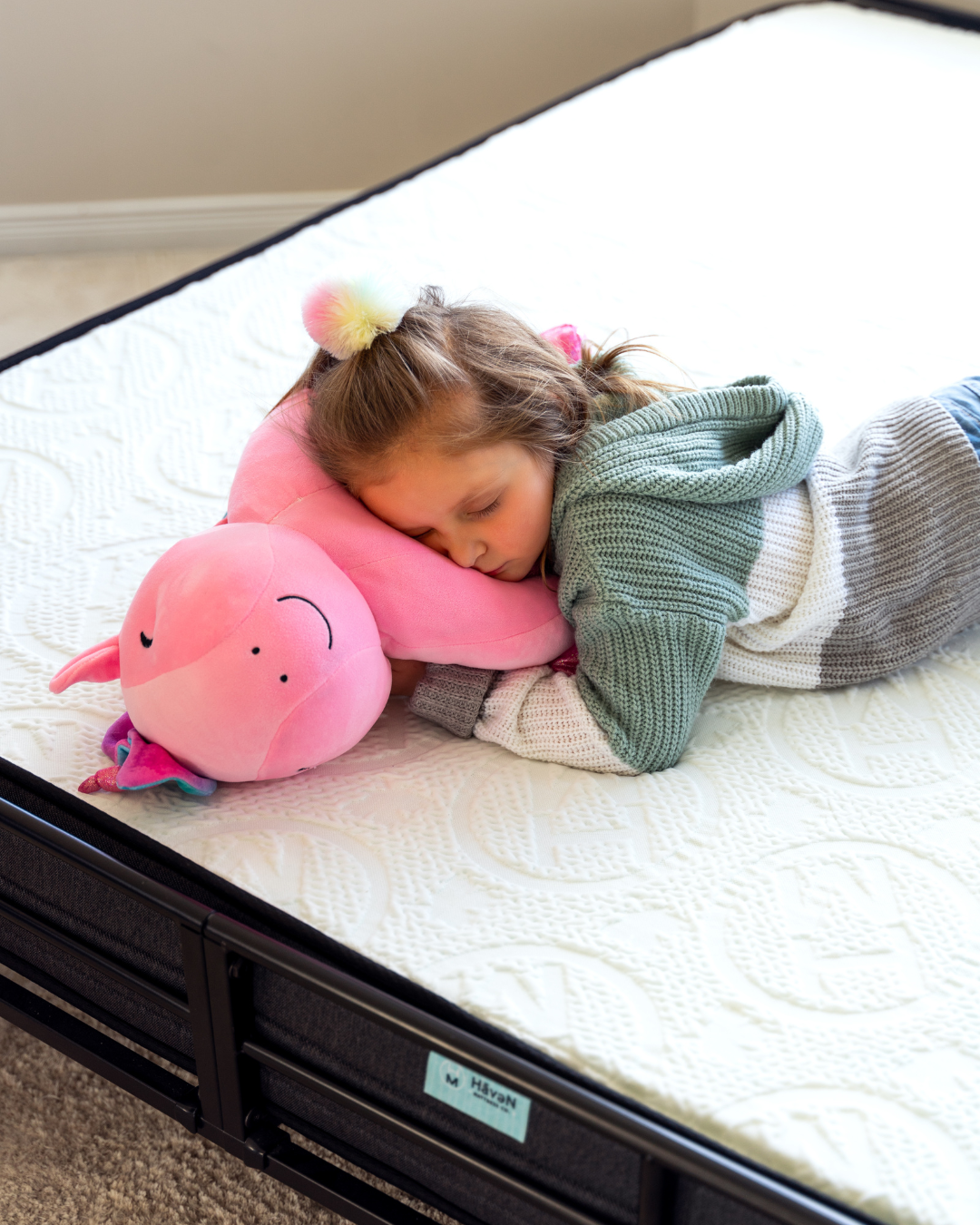 Is Your Child's Mattress Giving Off a Smell? The Truth About Off-Gassing and Foam.