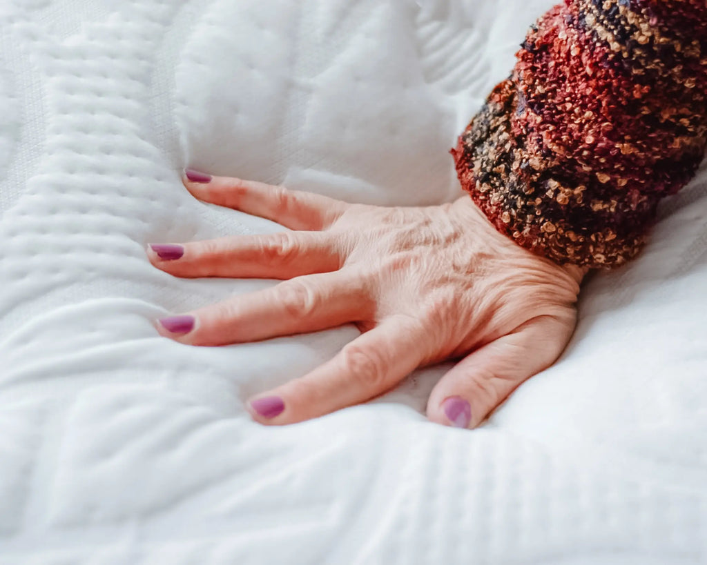 LUX Pillowtop Hybrid Mattress