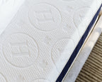Close-up of the Contour mattress cover pattern